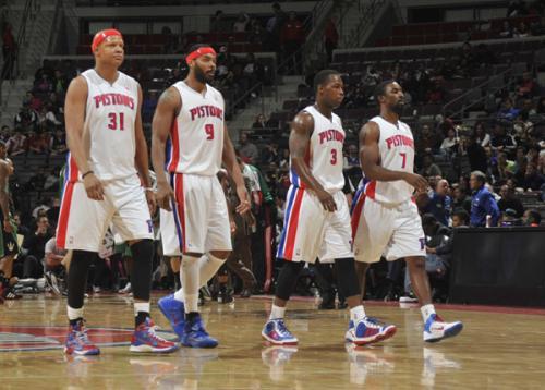 英超-德拉普伤退加纳乔中柱 切尔西0-0伯恩茅斯3轮不胜（英超：德拉普伤退加纳乔中柱，切尔西0-0闷平伯恩茅斯遭遇三轮不胜）