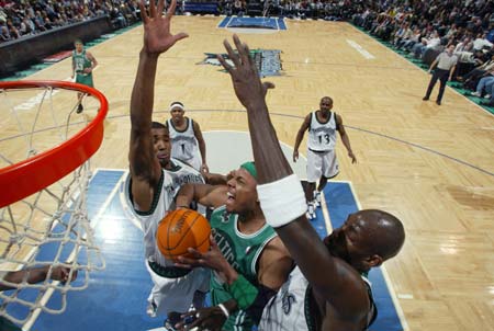 镜报：斯洛特将在48小时内与萨拉赫会面，决定后者未来走向（镜报：斯洛特将于48小时内与萨拉赫会谈，敲定其未来去向）