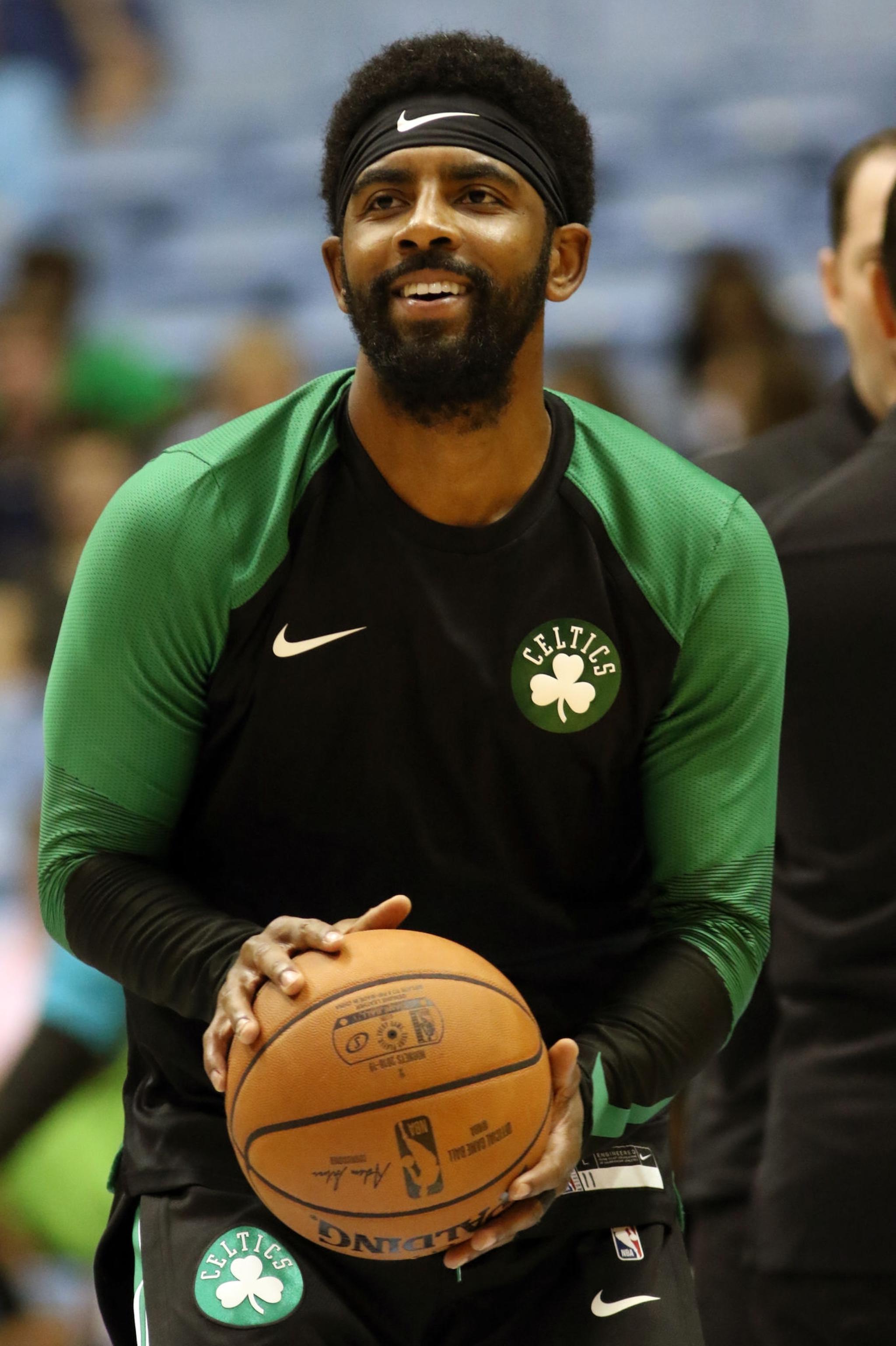 热议世界杯分组：观众组才是死亡之组；德荷法可看性不错（世界杯分组引发热议：观众席才是“死亡之组”，德荷法看点十足）