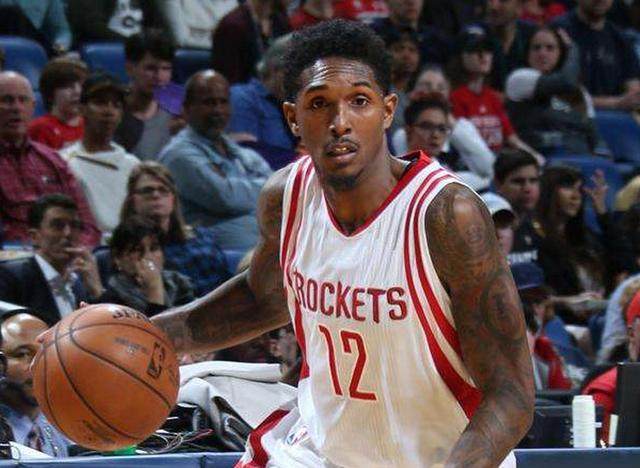 记者：伯恩利正就引进纽卡门将杜布拉夫卡进行谈判（记者称：伯恩利与纽卡就门将杜布拉夫卡的转会展开谈判）