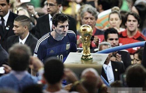 2025／26赛季英超：能否拿下？曼城加入格伊争夺战，后者今年未能加盟利物浦（2025／26英超前瞻：曼城入局追逐格伊，未投利物浦后能否敲定签约？）