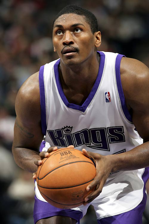 15投4中陷入挣扎！弗拉格暴露体能短板 糟糕的三分投射成最大掣肘（15投4中手感低迷，弗拉格体能短板显现，三分失准成最大瓶颈）